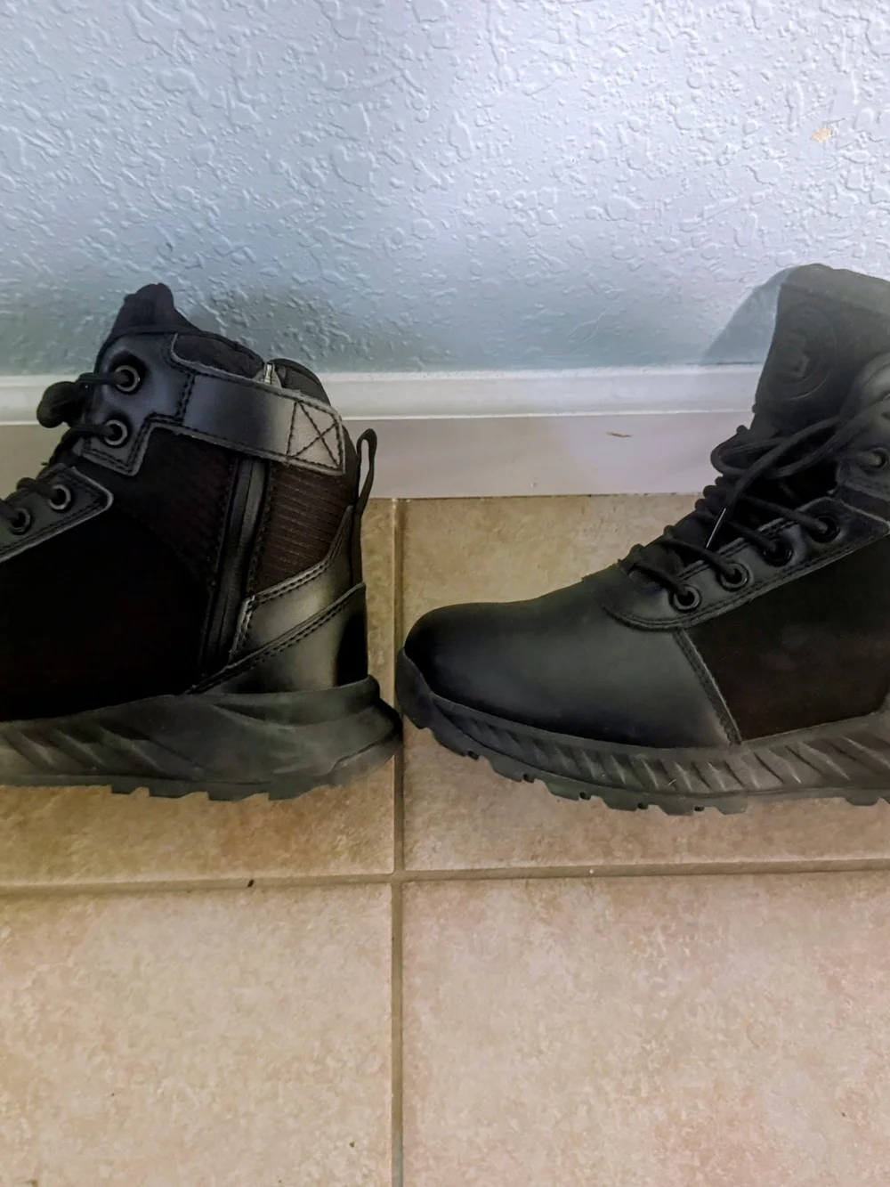 Men's Tactical Black Lace-Up Boots